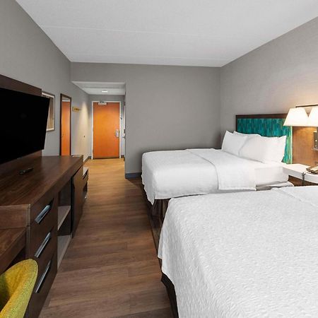 Hampton Inn Nanuet Dış mekan fotoğraf
