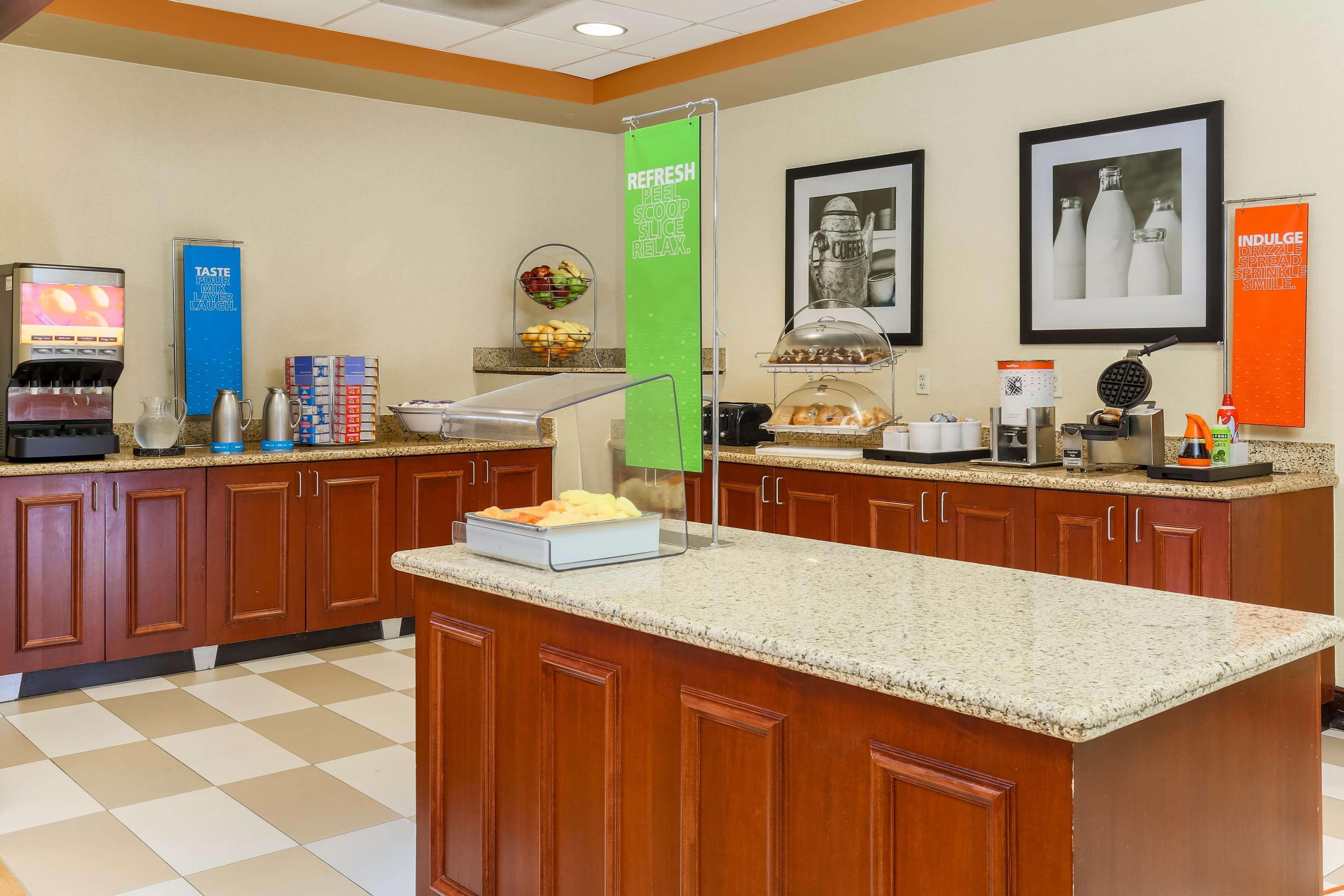 Hampton Inn Nanuet Dış mekan fotoğraf