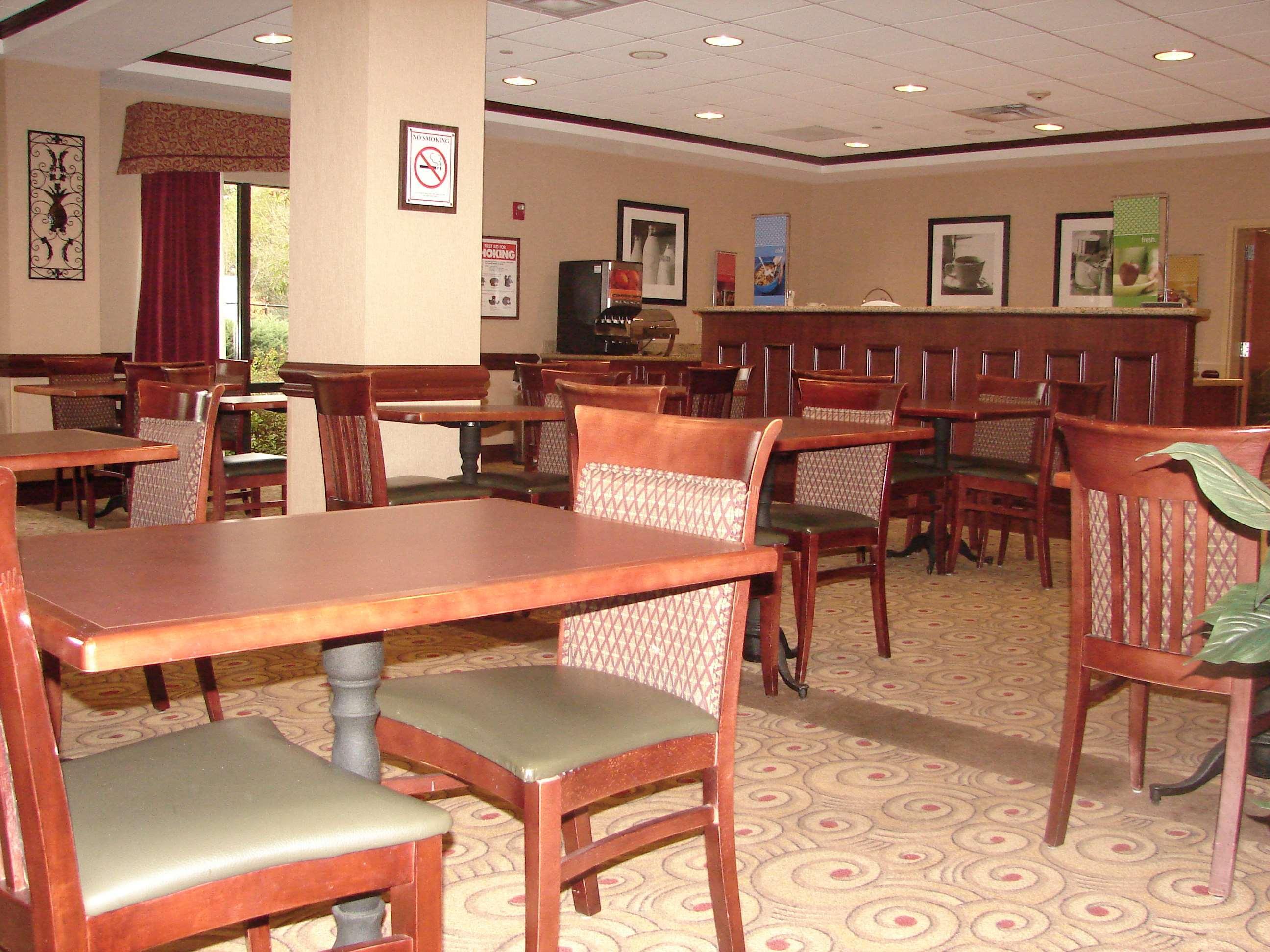 Hampton Inn Nanuet Restoran fotoğraf
