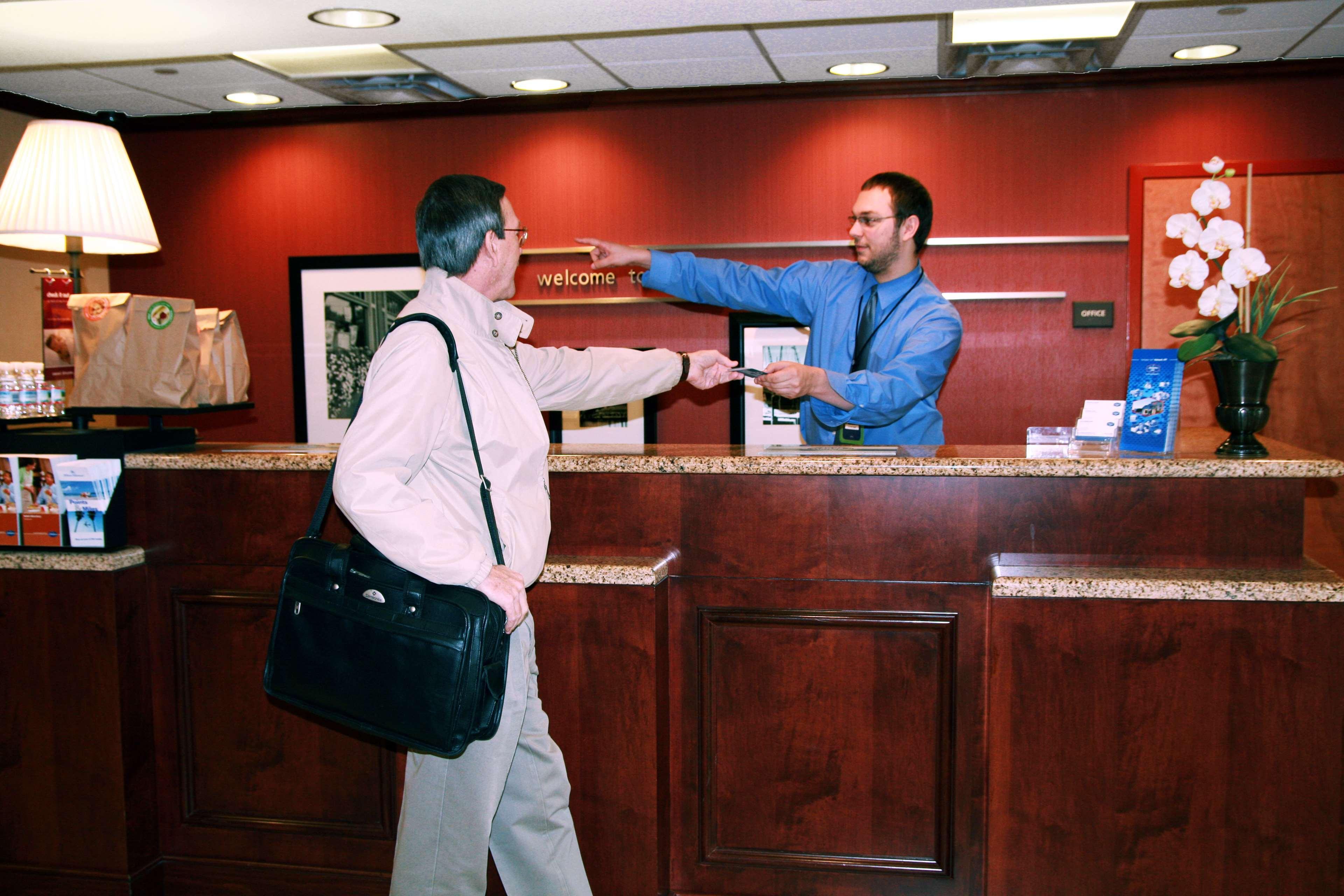 Hampton Inn Nanuet Dış mekan fotoğraf