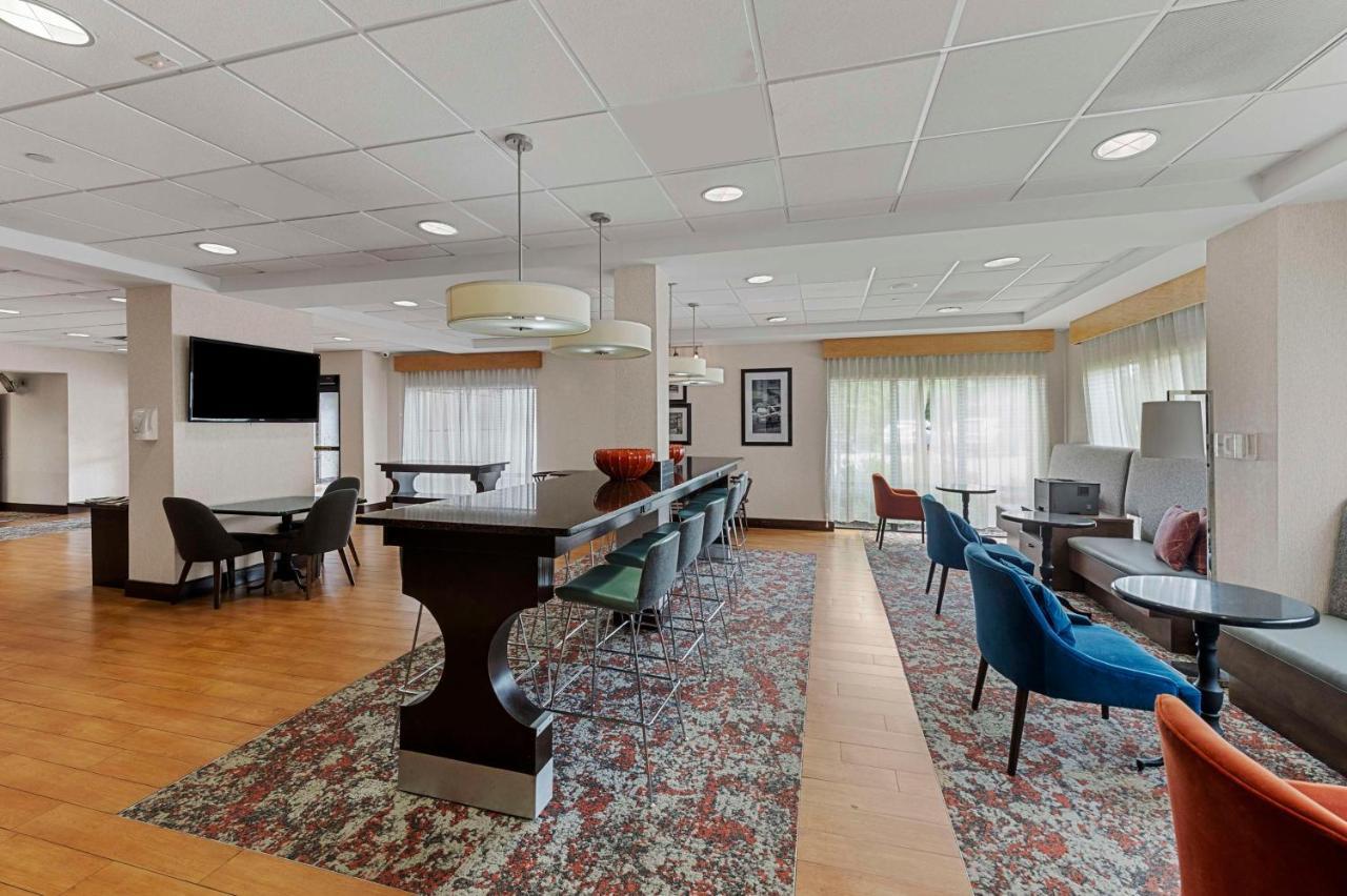 Hampton Inn Nanuet Dış mekan fotoğraf