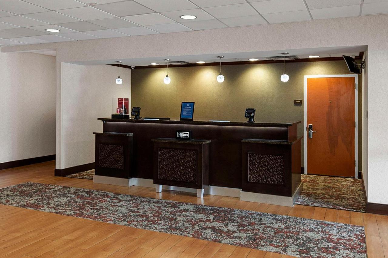 Hampton Inn Nanuet Dış mekan fotoğraf