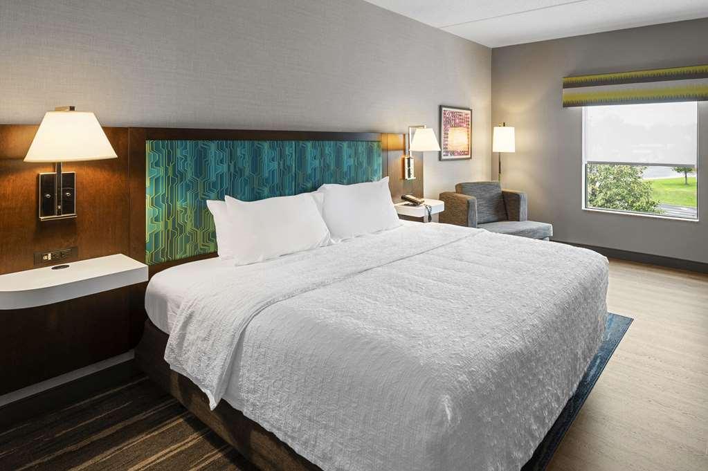 Hampton Inn Nanuet Oda fotoğraf